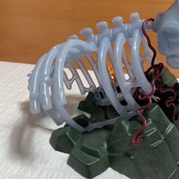 Ghost Whale Pirate’s Skeleton - Glow-In-the-Dark - 4803 by Playmobil - Picture 11 of 15